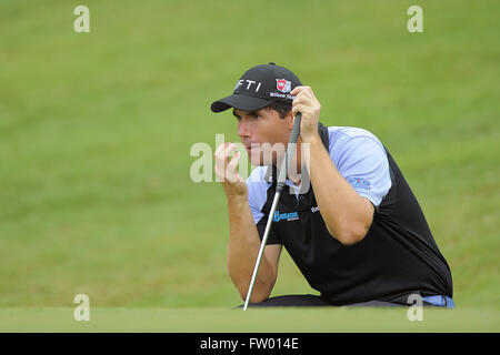 Decatur, Georgia, Vereinigte Staaten von Amerika. 26. September 2009. Padraig Harrington (IRL) am zweiten Loch während der dritten Runde der PGA Tour Championship die Abschlussveranstaltung des FedEx Cup 2009 im East Lake Golf Club am 26. September 2009 in Decatur, Georgia ZUMA Press/Scott A. Miller © Scott A. Miller/ZUMA Draht/Alamy Live News Stockfoto