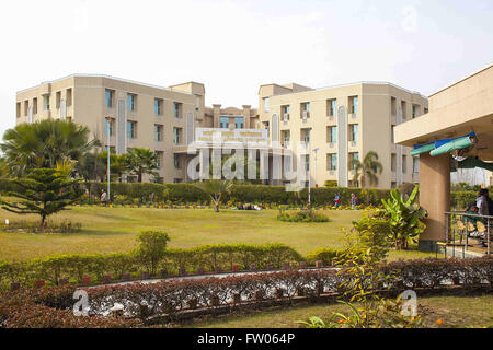 Haridwar, Uttaranchal, Indien. 15. Februar 2016. 15. Februar 2016 - Haridwar, Indien. Patanjali Ayurveda Medical College in Haridwar. © Subhash Sharma/ZUMA Draht/Alamy Live-Nachrichten Stockfoto