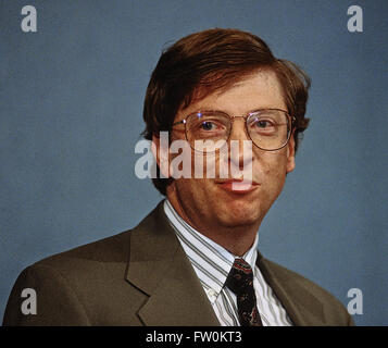 Washington, DC, USA, 26. November 1995 Bill Gates auf der National Press Club Mittagessen wo er über sein neues Buch mit dem Titel "The Road Ahead" Credit sprach: Mark Reinstein Stockfoto