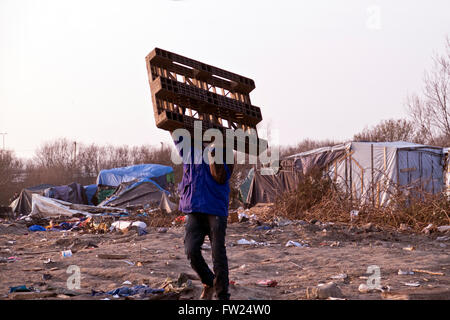 Das Dschungelcamp Flüchtling & Migranten in Calais Frankreich, wo Tausende von Flüchtlingen in schlammigen und verwahrlosten Zustand der Hoffnung gelebt haben Stockfoto