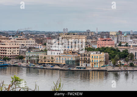 Havanna, Kuba - 27. September 2015: Blick über Kubas Hauptstadt Havanna von Morro Castle. Stockfoto