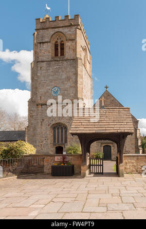 Saint Mary Parish Church in Chirk North East Wales gegründet um 1130 n. Chr. genannt, im walisischen Eglwys y waun Stockfoto