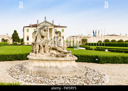 VICENZA, Italien - Mai 13: Villa Cordellina Lombardi, gebaut im 18. Jahrhundert auf einem Entwurf des Architekten Giorgio Massari am Mittwoch, Stockfoto