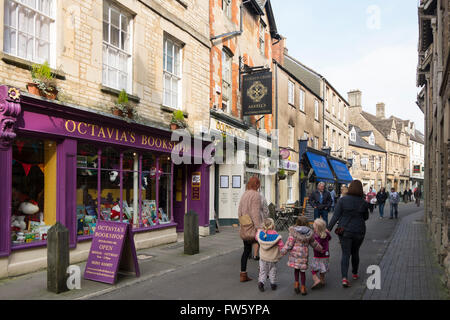 Octavia Buchhandlung in Black Jack Street, Cirencester, Gloucestershire, Großbritannien Stockfoto