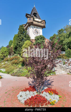 alte Turmuhr Uhrturm. Schlossberg Festung Garten in Graz, Österreich Stockfoto