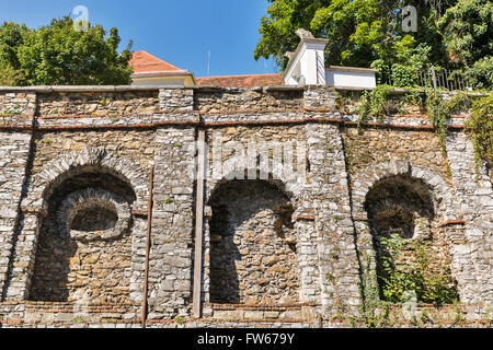 Alten befestigten Steinmauer nahe Volkskunde Museum in Graz, Österreich Stockfoto