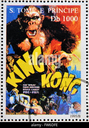 SAO TOME und PRINCIPE - ca. 1995: Zeigt eine Briefmarke gedruckt in Sao Tome Filmplakat King Kong, ca. 1995 Stockfoto