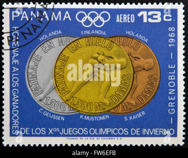 Briefmarke gedruckt in Panama Hommage an die Gewinner der Olympischen Winter-Spiele Grenoble, ca. 1968 Stockfoto