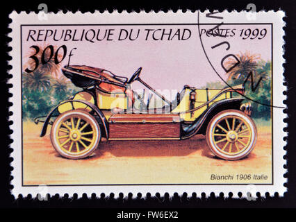 Tschad - CIRCA 1999: Eine Briefmarke gedruckt in Tschad zeigt Oldtimer, circa 1999 Stockfoto