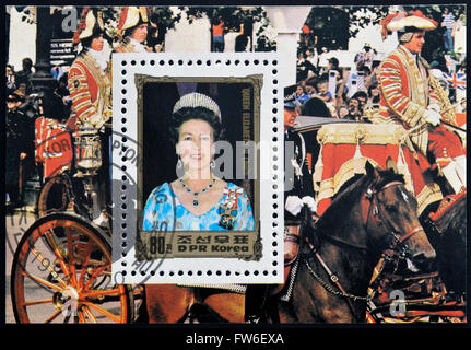 DPR KOREA - CIRCA 1984: Eine Briefmarke gedruckt in Nordkorea zeigt Porträts von Königin Elizabeth II, ca. 1984 Stockfoto