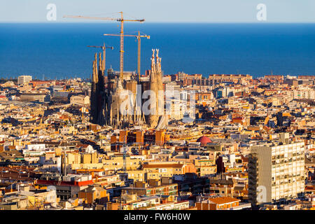 La Sagrada Familia - die imposante Kathedrale, entworfen vom Architekten Gaudi, die bauen seit 19. März 1882 wird und nicht Stockfoto