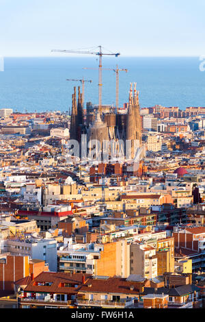 La Sagrada Familia - die imposante Kathedrale, entworfen vom Architekten Gaudi, die bauen seit 19. März 1882 wird und nicht Stockfoto