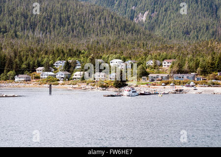 Die Kitasoo Xai'xais First Nation Gemeinschaft von Klemtu, im Great Bear Regenwald, an der Nordküste von British Columbia, Kanada. Stockfoto