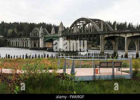 Pacific Coastal Highway (US-101) Brücke in Florenz Stockfoto