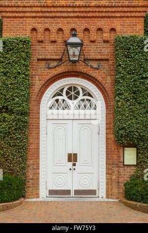 Kapelle Tür, Washington and Lee University, Lexington, Shenandoah Valley, Virginia, USA. Stockfoto