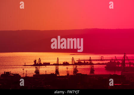 Hohen Gesamtansicht von Varna, Bulgarien in schönen Tag Stockfoto