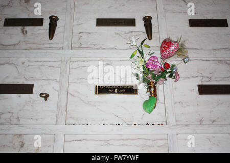 Letzte Ruhestätten - Inglewood Friedhof Park Berühmtheit.  Mitwirkende: Ray Charles Robinson wo: Inglewood, Kalifornien, Vereinigte Staaten, wenn: 1. März 2016 Stockfoto