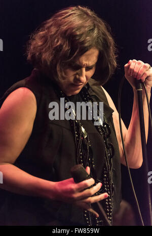 Malmö, Schweden. 31. März 2016. Fado star Cristina Branco in Konzert im Victoria-Teatern. Bildnachweis: Tommy Lindholm/Alamy Live-Nachrichten Stockfoto