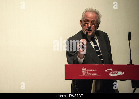 Santander, Spanien. 1. April 2016. SANTANDER, Spanien, 1. April 2016 der Regisseur des Films Hugh Hudson während der Premiere des Films in Santander Kredit: Joaquín Gómez Sastre/Alamy Live News Stockfoto