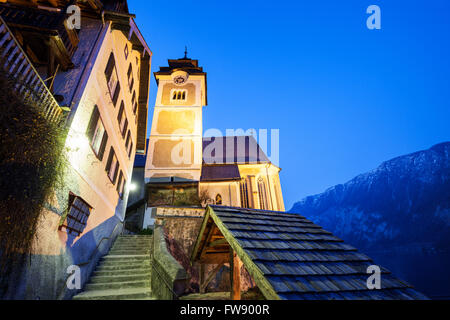 Die Pfarrkirche in Hallstatt Stockfoto