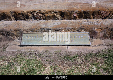 Letzte Ruhestätten - Holy Cross Cemetery Berühmtheit.  Mitwirkende: Rosalind Russell wo: Los Angeles, California, Vereinigte Staaten von Amerika als: 1. März 2016 Stockfoto