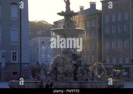 AUT, Österreich, Salzburg, Residenz-Brunnen.  AUT, Oesterreich, Salzburg, der Residenzbrunnen. Stockfoto