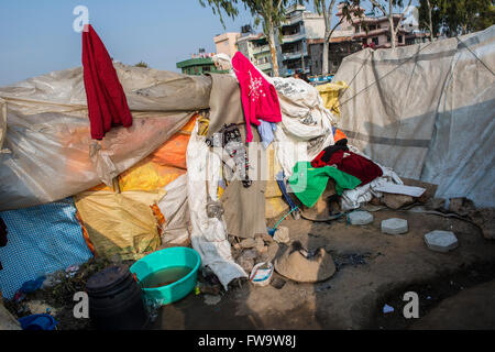 Nepal, Kathmandu, ein Jahr nach dem Erdbeben, Chhuchmepati Flüchtlingslager Stockfoto