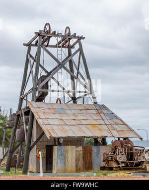 Alte Kegel Kopf Display in Goldgräberstadt Charters Towers, Australien Stockfoto