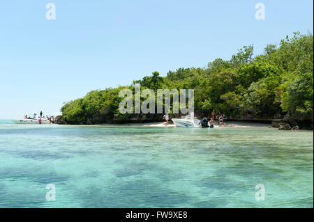 Touristen, die Ile Aux Aigrettes vor der südöstlichen Küste von Mauritius. Stockfoto