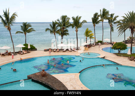 Schwimmbad des Residence Hotel auf Mauritius. Stockfoto