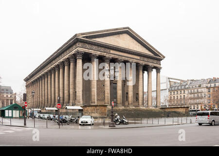 La Madeleine (L'Église De La Madeleine), berühmte klassizistische römisch-katholische Kirche in Paris, Frankreich. Stockfoto