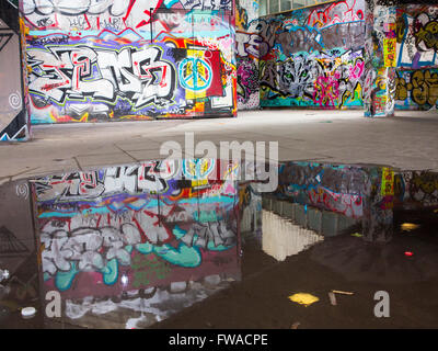 Southbank Skatepark graffiti Stockfoto