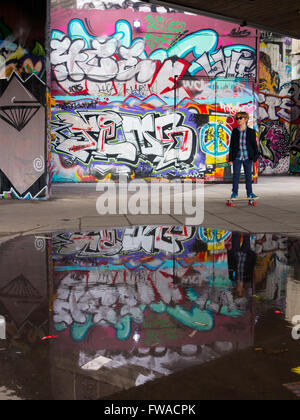 Southbank Skatepark graffiti Stockfoto