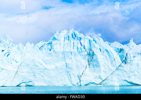 Blick auf den Ice Mountain am Perito Moreno Gletscher in Argentinien Stockfoto