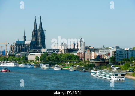 Köln, Blick von der Zoobrücke Stockfoto