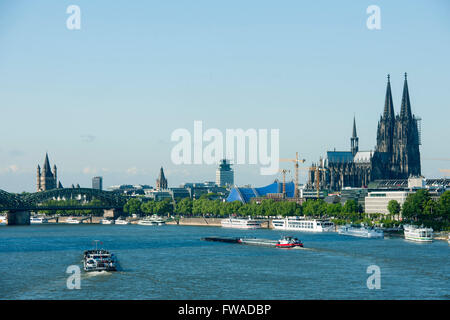 Köln, Blick von der Zoobrücke Stockfoto