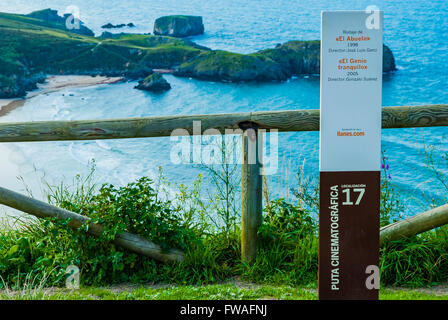 Aussichtspunkt über dem Strand Torimbia. Strecke Film, Position 17. Niembro, LLanes, Asturien, Spanien Stockfoto