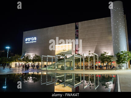 Habima Theater Habima Square (auch genannt Orchester Plaza) in der Stadt Tel Aviv, Israel Stockfoto