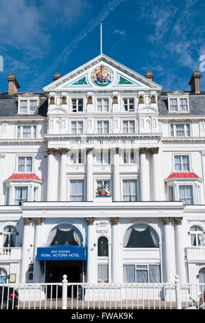 Vorderseite des James Burton entworfen Royal Victoria Hotel direkt am Meer in St. Leonards-on-Sea, East Sussex Stockfoto