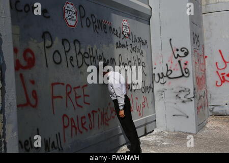 Bethlehem - Graffiti und trennende Mauer / Manoel Penicaud - 06.09.2014 - Westjordanland / Bethlehem - palästinensischen katholischen Stockfoto