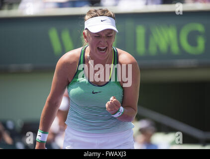 Key Biscayne, FL, USA. 2. April 2016. Key Biscayne, FL - APRIL 02: Viktoria Azarenka(BLR) spielt Svetlana Kuznetsova(RUS) im Finale der 2016 Miami Open in Key Biscayne, Florida. Bildnachweis: Andrew Patron/Zuma Draht Credit: Andrew Patron/ZUMA Draht/Alamy Live-Nachrichten Stockfoto