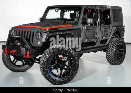 April 1, 2016:2016 Jeep Wrangler Geländewagen benutzerdefinierte Stockfoto