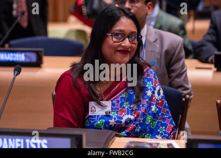 New York, Vereinigte Staaten von Amerika. 1. April 2016. Saima Wazed Putul die Tochter von Bangladeschs Premierminister Sheikh Hasina beteiligte sich auf ein besonderes Ereignis anlässlich des World Autism Awareness Day (2. April). Mit dem Thema "Autismus und der 2030 Agenda: Aufnahme und Neurodiversität" heute am Hauptsitz UNO in New York. © Luiz Rampelotto/Pacific Press/Alamy Live-Nachrichten Stockfoto