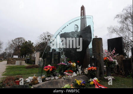 Letzte Ruhestätte für österreichische Sänger Falco aka Johann Hölzl am Wiener Zentralfriedhof Friedhof.  Mitwirkende: Falco wo: Wien, Deutschland bei: 2. März 2016 Stockfoto