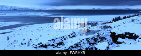 Winter Schnee Blick über Pingvellir Nationalpark, UNESCO-Weltkulturerbe, Süd-West-Island, Europa. Stockfoto