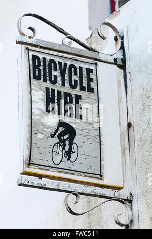 Zeichen für Fahrradverleih Stockfoto