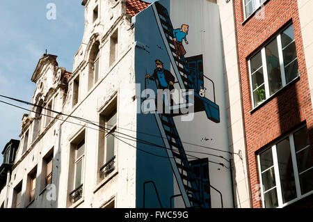 Wandmalerei von Tim und Struppi & Kapitän Haddock in seinem Land der Schöpfung Stockfoto