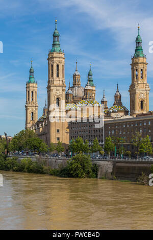 Saragossa, Zaragoza Provinz, Aragon, Spanien.  Basilica de Nuestra Señora del Pilar, oder unserer lieben Frau von der Säule. Stockfoto