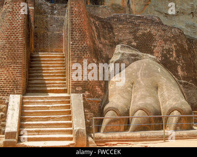 sonnigen Eindruck um Sigiriya, einem alten Palast befindet sich in der zentralen Matale-Distrikt in Sri Lanka Stockfoto