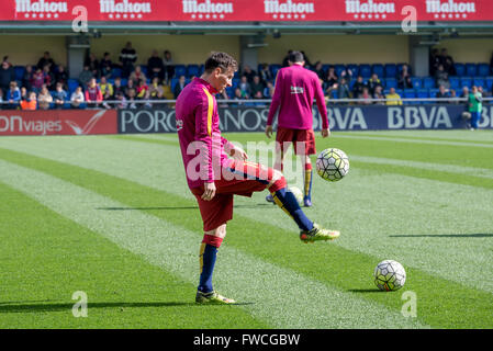 VILLARREAL, Spanien - 20 MAR: Leo Messi wärmt sich vor dem La Liga-Spiel zwischen FC Villarreal CF und FC Barcelona im El Madrigal Stockfoto